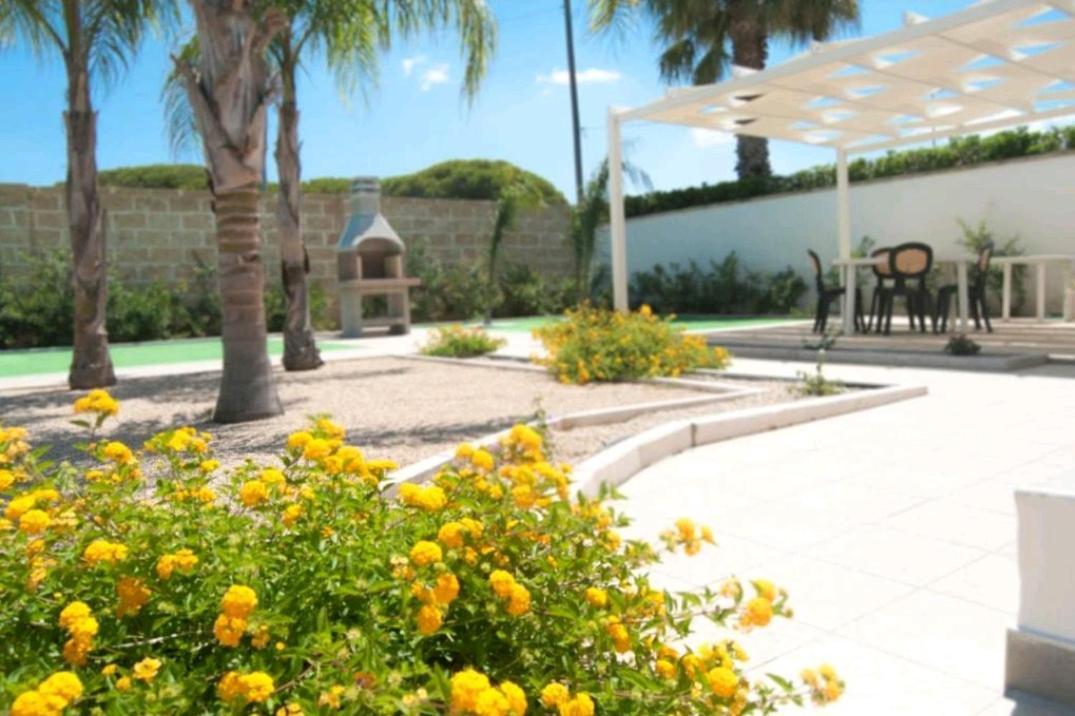 Exotic B&B Porto Cesareo Buitenkant foto
